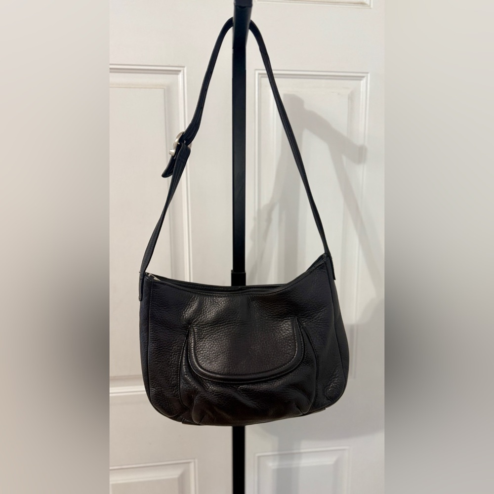 Stone Mountain Black Leather‎ Shoulder Bag
